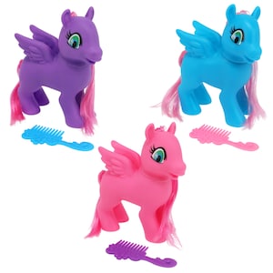 Bright Plastic Winged Ponies with Combs, 4.5x3.75x1.5 in.