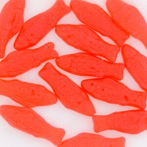 Swedish Fish Tails 2 Flavors in 1 Soft & Chewy Candy - 4 oz