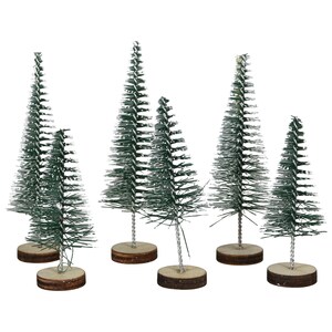 View Crafter's Square Bottle Brush Trees