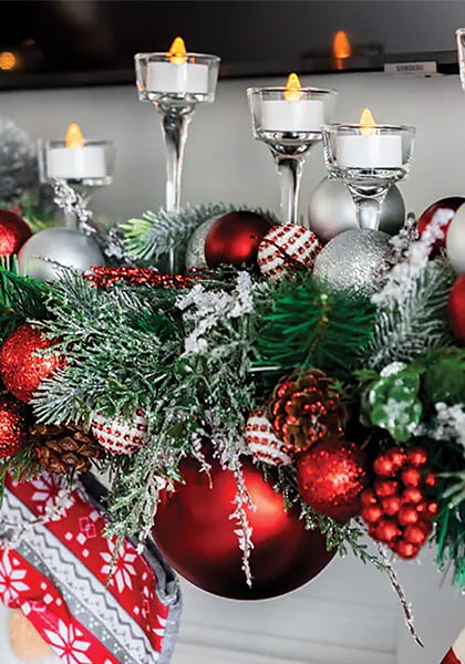 Christmas Supplies: Decor, Cards, Ornaments