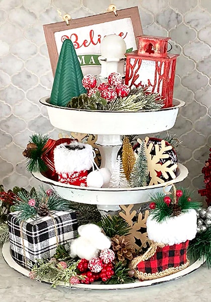 Holiday Decor Shopping: Dollar Tree Vs Party City, Which Is Better