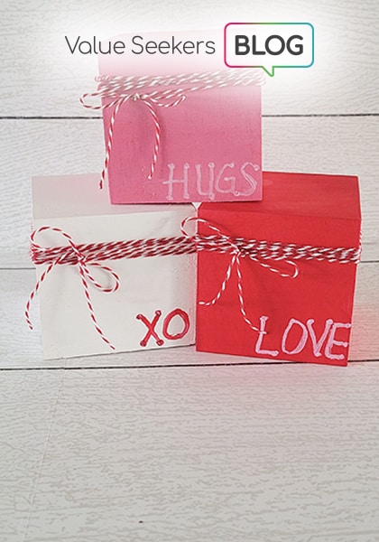 Valentine\'s Day Gifts: Vases, Cards & More