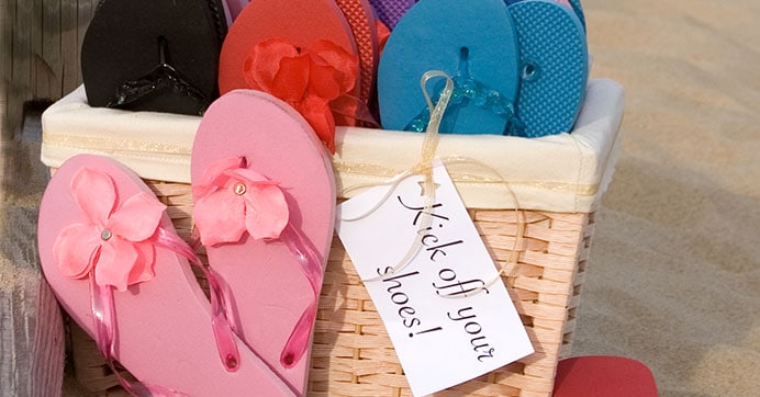 flip flops for party guests